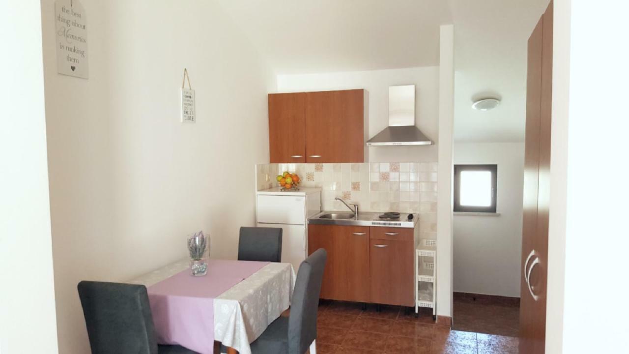 Apartments Antunovic Rogoznica  Exterior foto
